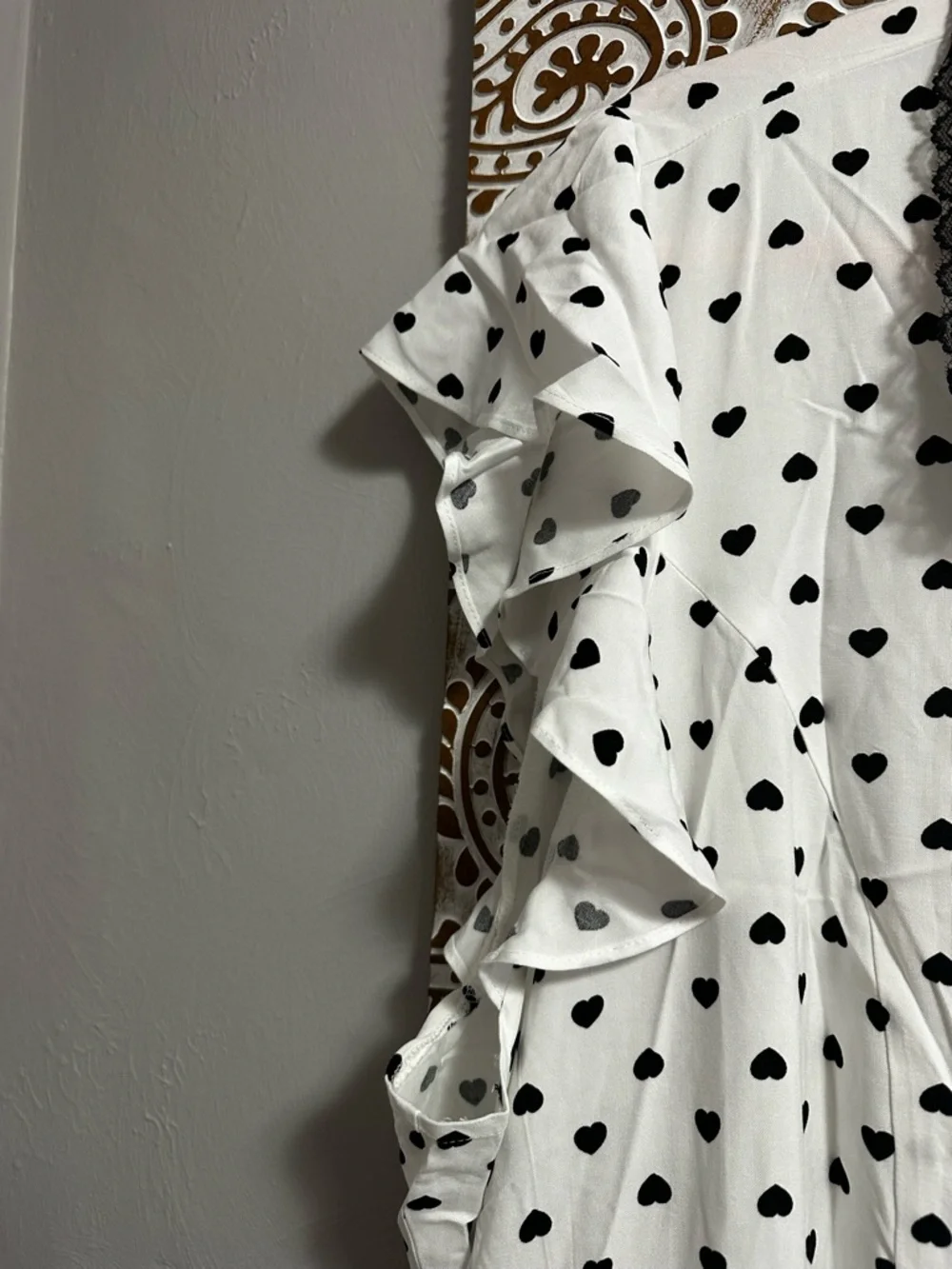 Hot Topic White and Black Heart Print Ruffle Dress - Picture 4 of 5